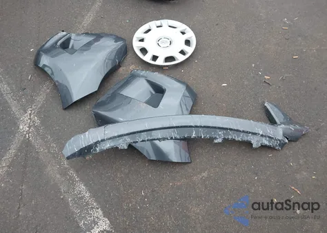 2010 Scion Xd z USA, uszkodzony, nr VIN JTKKU4B48A1006539